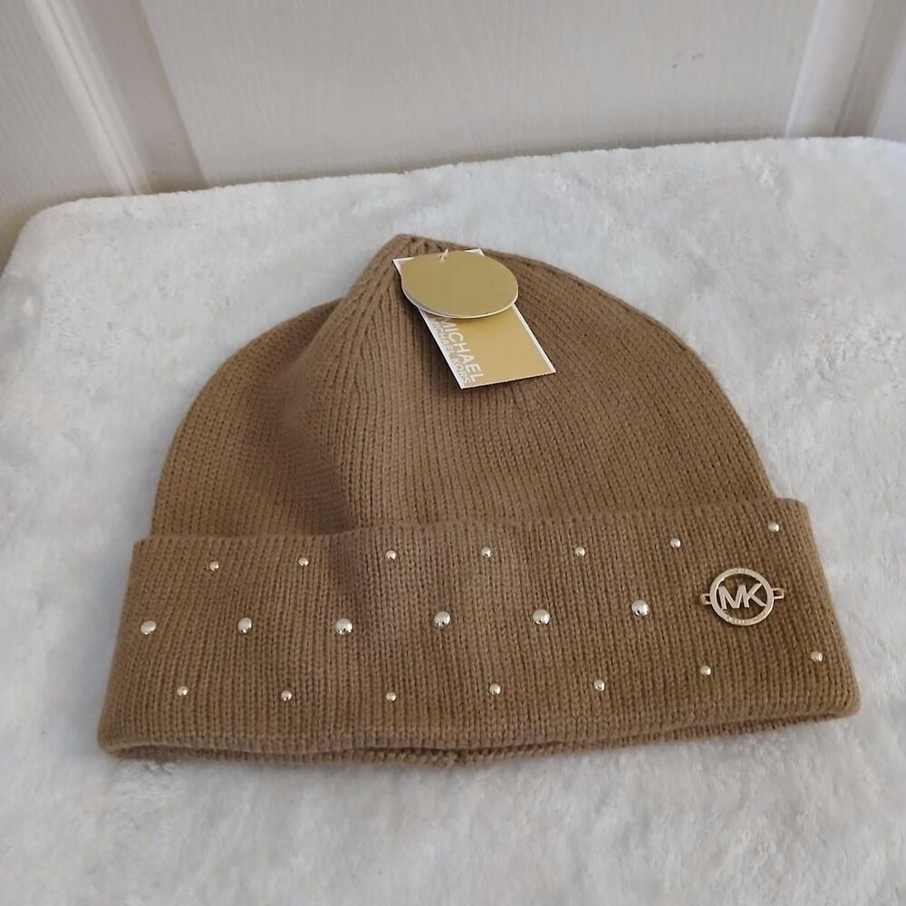 NWT Y2K Mcbling Michael Kors Tan & Gold Stud Embellished Beanie Preppy Classic